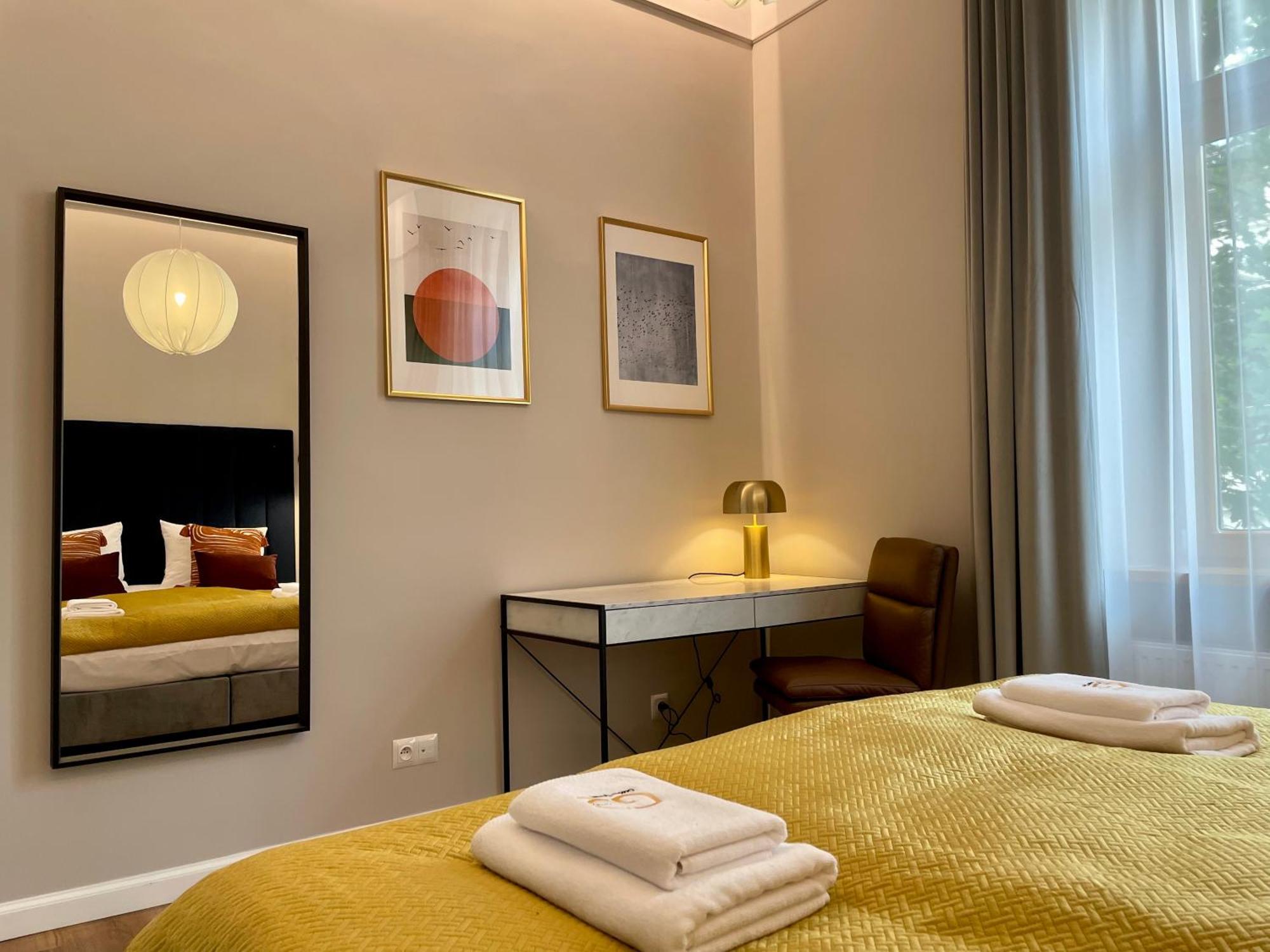 Golden Queen Apartments City Center Krakow Luaran gambar